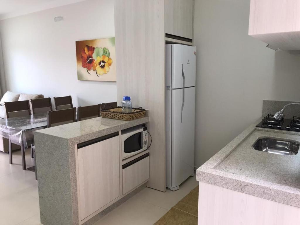 Casas Para Locacao Em Бомбиняс Екстериор снимка