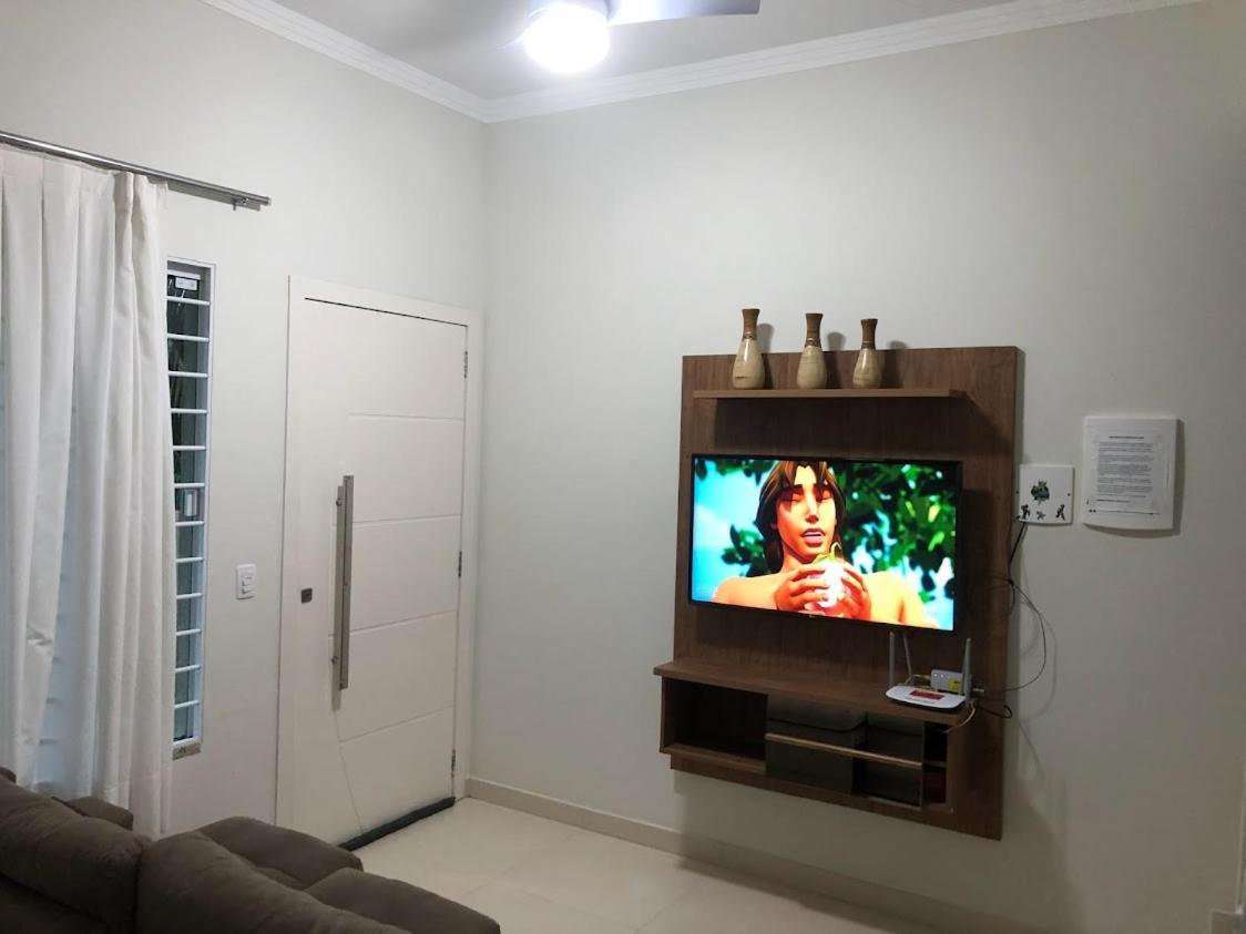 Casas Para Locacao Em Бомбиняс Екстериор снимка