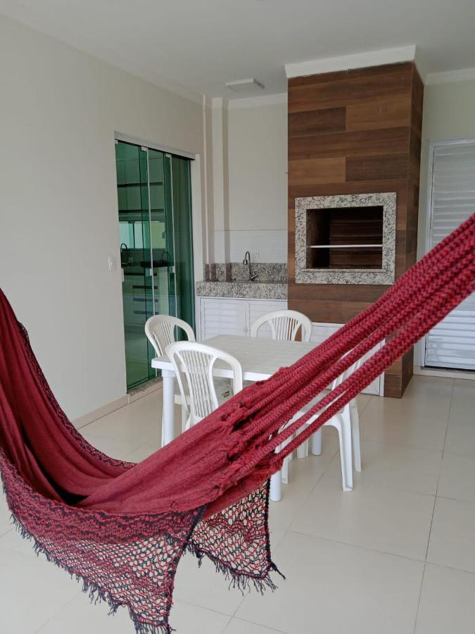 Casas Para Locacao Em Бомбиняс Екстериор снимка